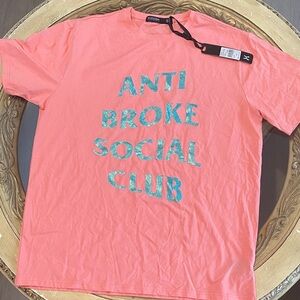 Hudson Outerwear XXL Pink T-Shirt with Blue Glitter Text